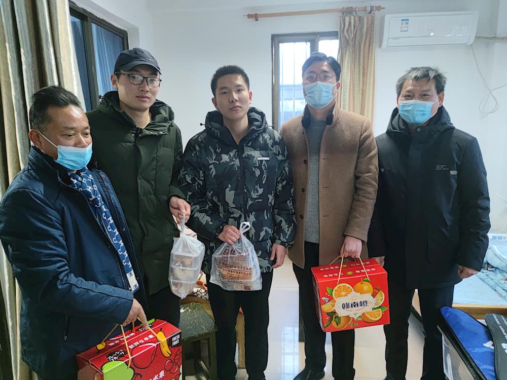 情系留校新教师，浓浓温暖见真情