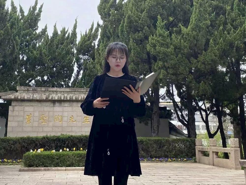 70510e1f0f9b41c2a68062e0699f8e39.jpg 70510e1f0f9b41c2a68062e0699f8e39.jpg