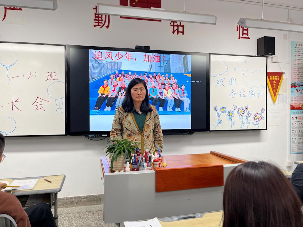 cb0310e4bec445db845b2f2abd5d105b.jpg cb0310e4bec445db845b2f2abd5d105b.jpg