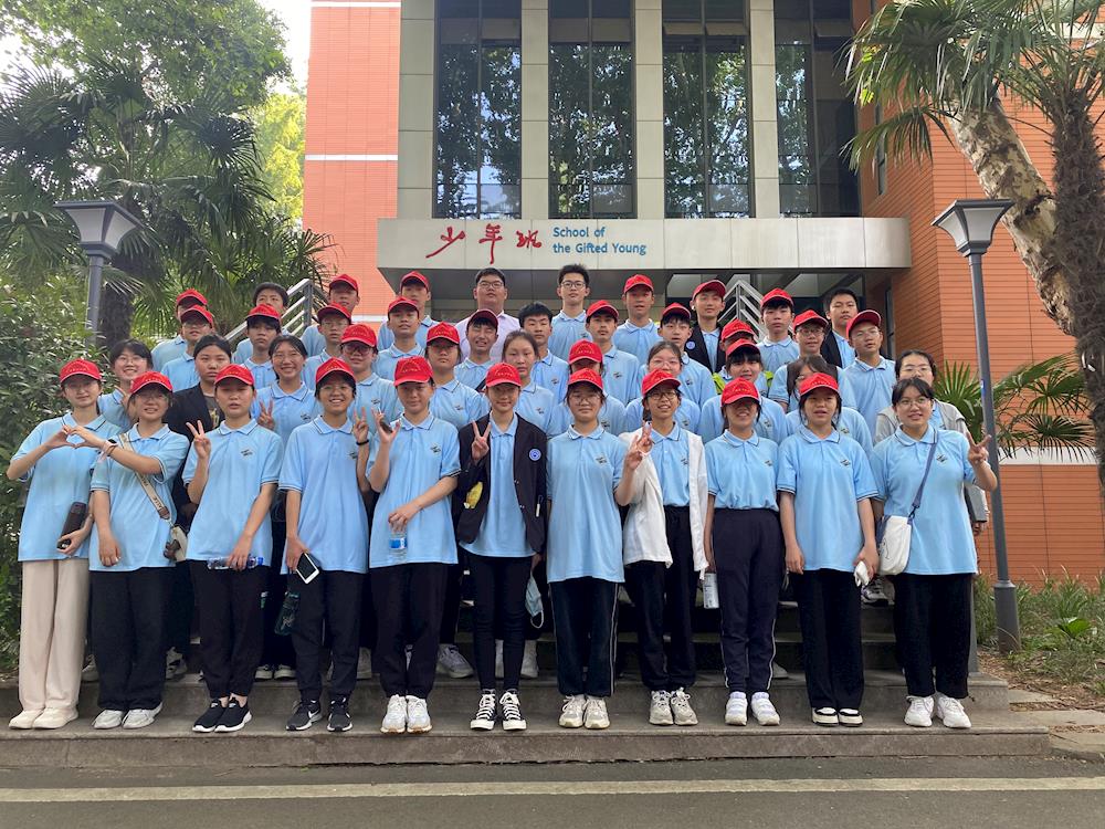 6743f65b5cf04d32bcb1933fbad3a350.jpg 6743f65b5cf04d32bcb1933fbad3a350.jpg