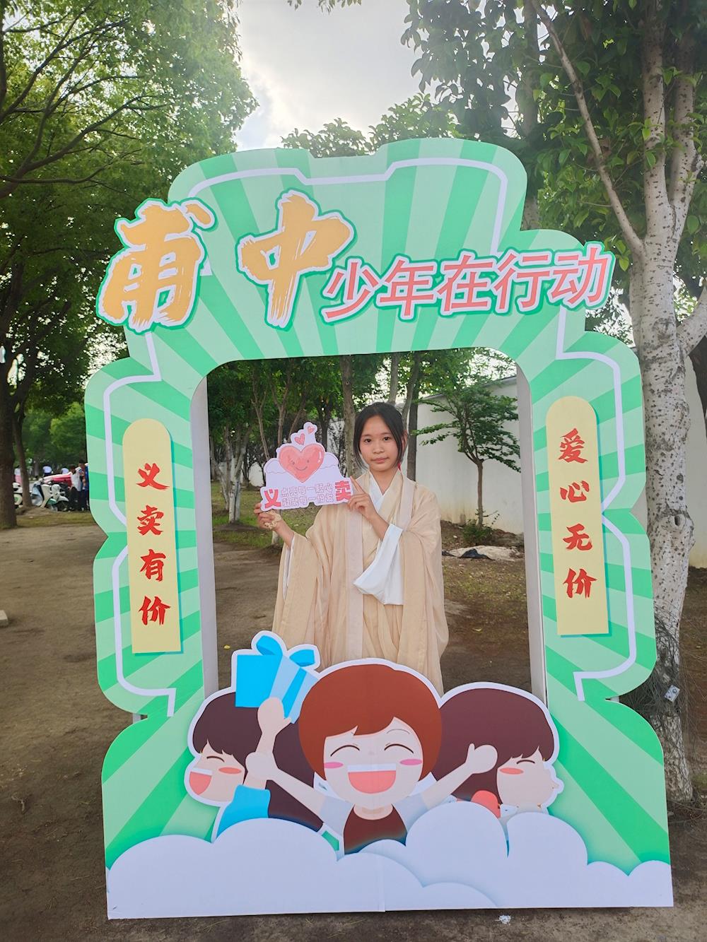 35f239a62c57424fbb59612d1d9f9bd1.jpg 35f239a62c57424fbb59612d1d9f9bd1.jpg