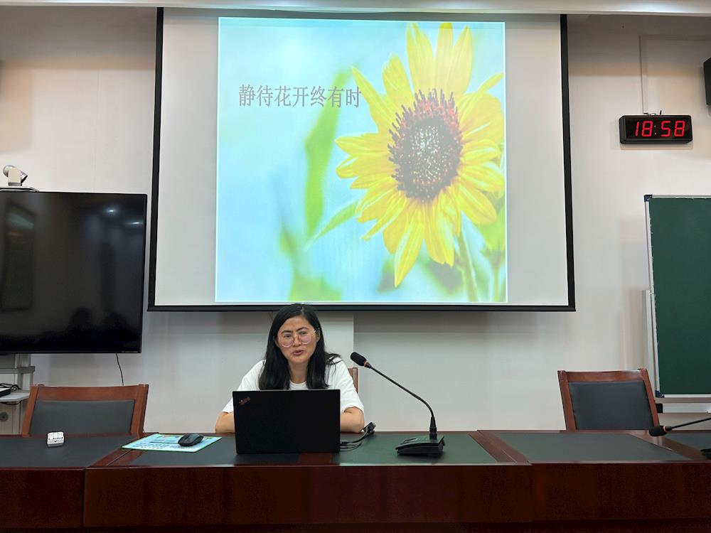 f487ec1a4a6f4b22bbb25f0851da4ad4.jpg f487ec1a4a6f4b22bbb25f0851da4ad4.jpg