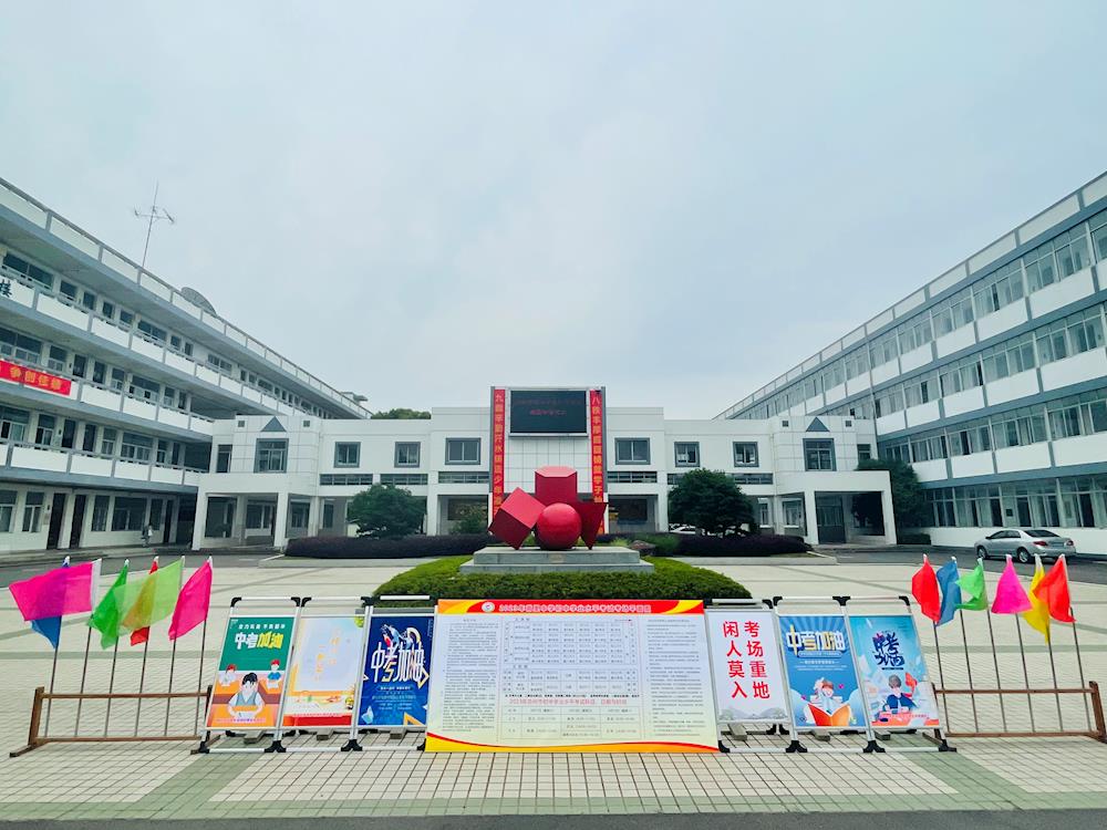 ee17ef68b7624479abd220d50f34206e.jpg ee17ef68b7624479abd220d50f34206e.jpg