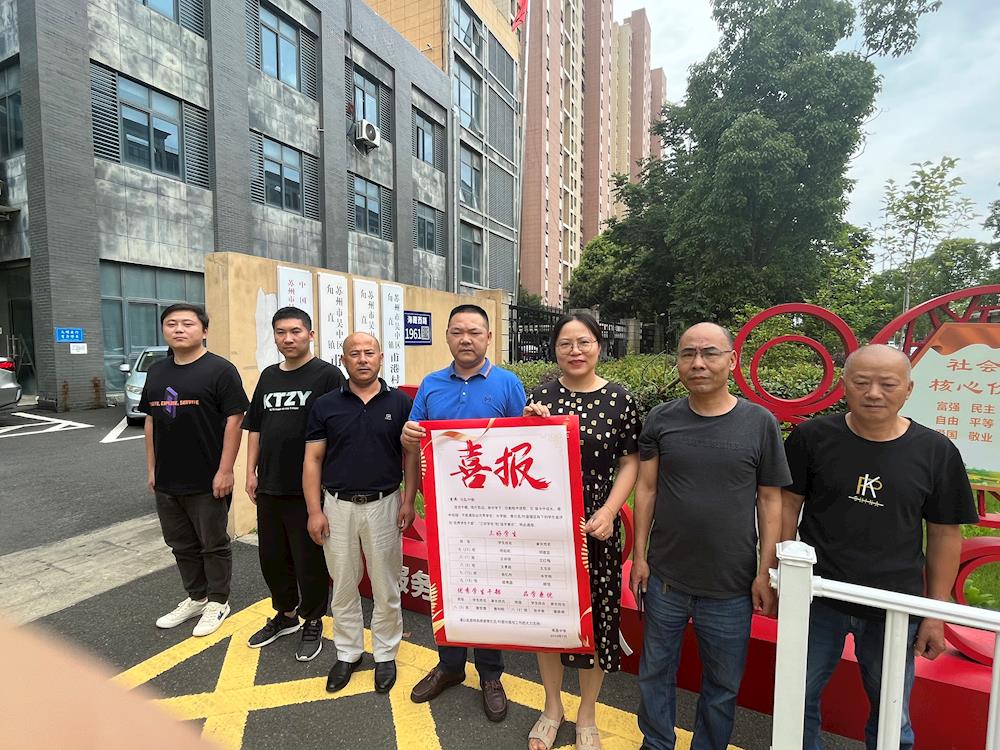 3266b023fb994ad79a28e8437d2ccf92.jpg 3266b023fb994ad79a28e8437d2ccf92.jpg