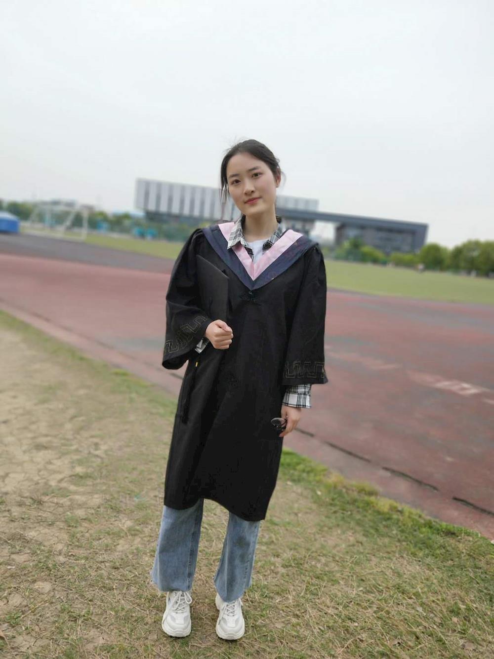 7e40a821114a45f0b6db1e1150b093bc.jpg 7e40a821114a45f0b6db1e1150b093bc.jpg