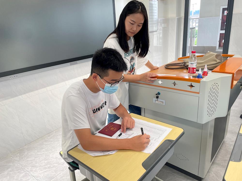 4d17ef5387e244b4abf58f3765d3610a.jpg 4d17ef5387e244b4abf58f3765d3610a.jpg