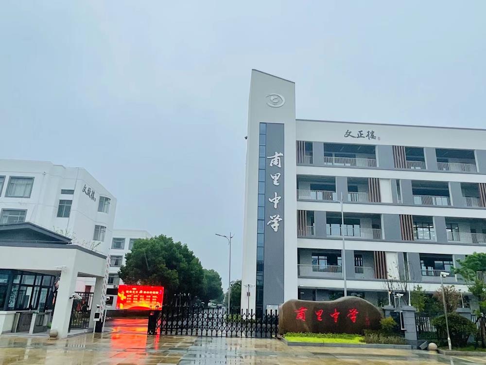 fb9eab97afd447a0a372b241887ad806.jpg fb9eab97afd447a0a372b241887ad806.jpg