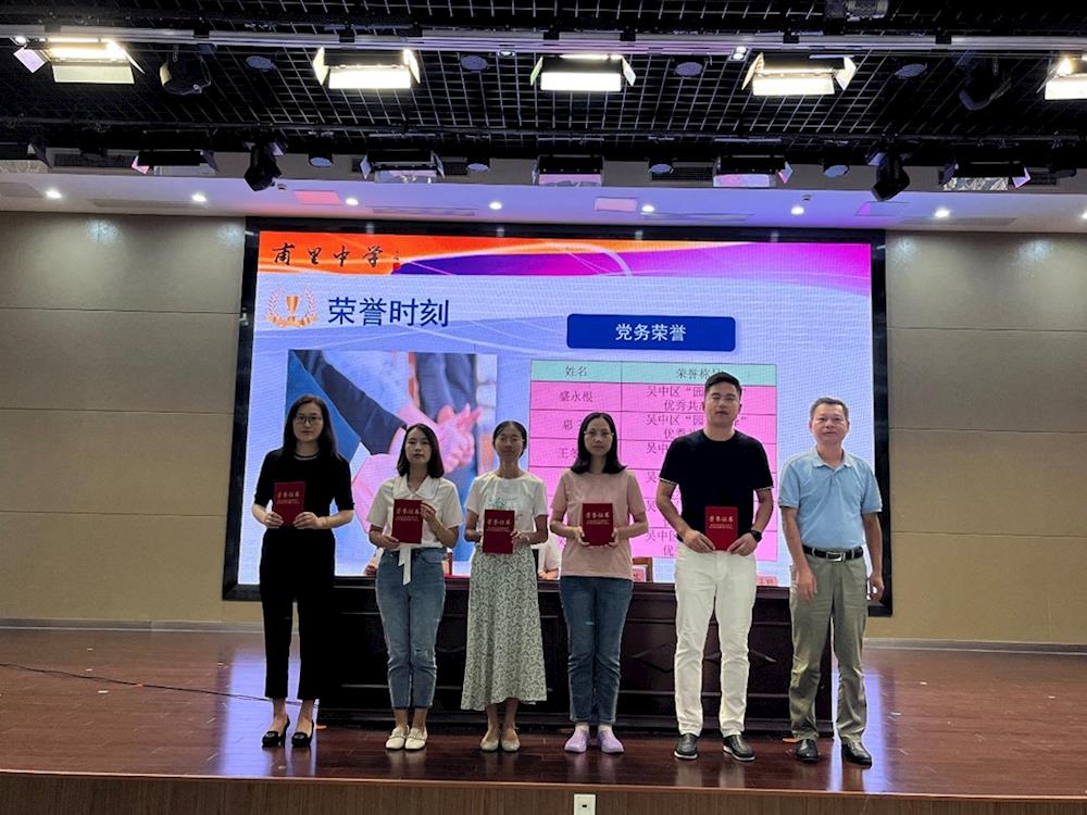 32134cfa82334e1bbe7e4753c45ee8f7.jpg 32134cfa82334e1bbe7e4753c45ee8f7.jpg