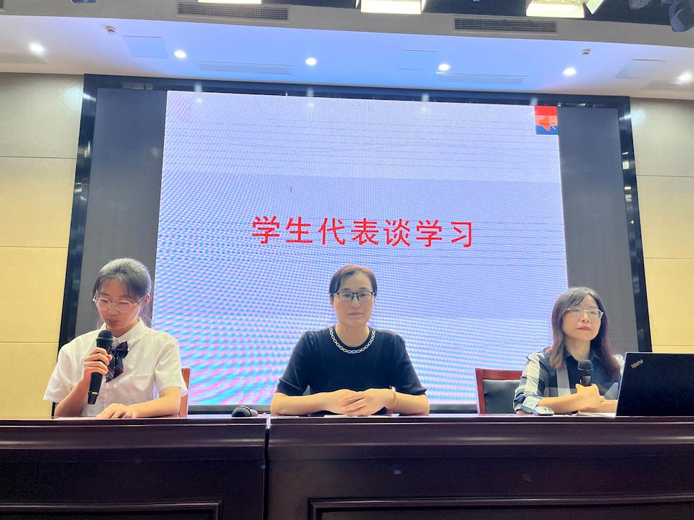 cee57a816fc84f949545f1873571ac30.jpg cee57a816fc84f949545f1873571ac30.jpg