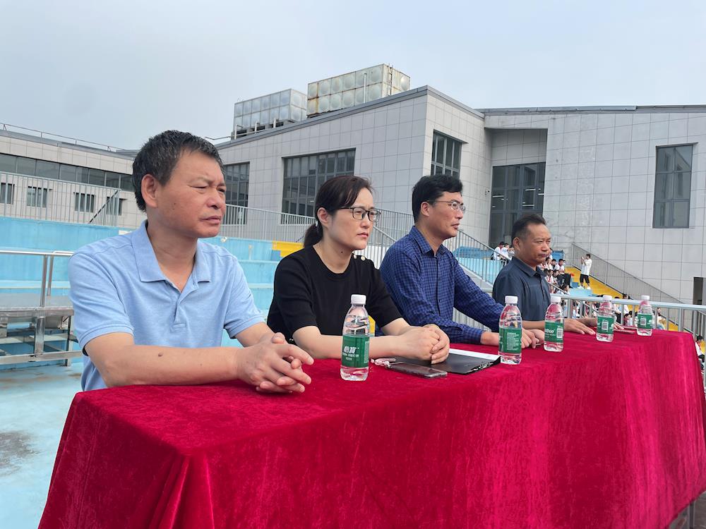 696fd2ba99124f54b8a5f1b308aea77d.jpg 696fd2ba99124f54b8a5f1b308aea77d.jpg