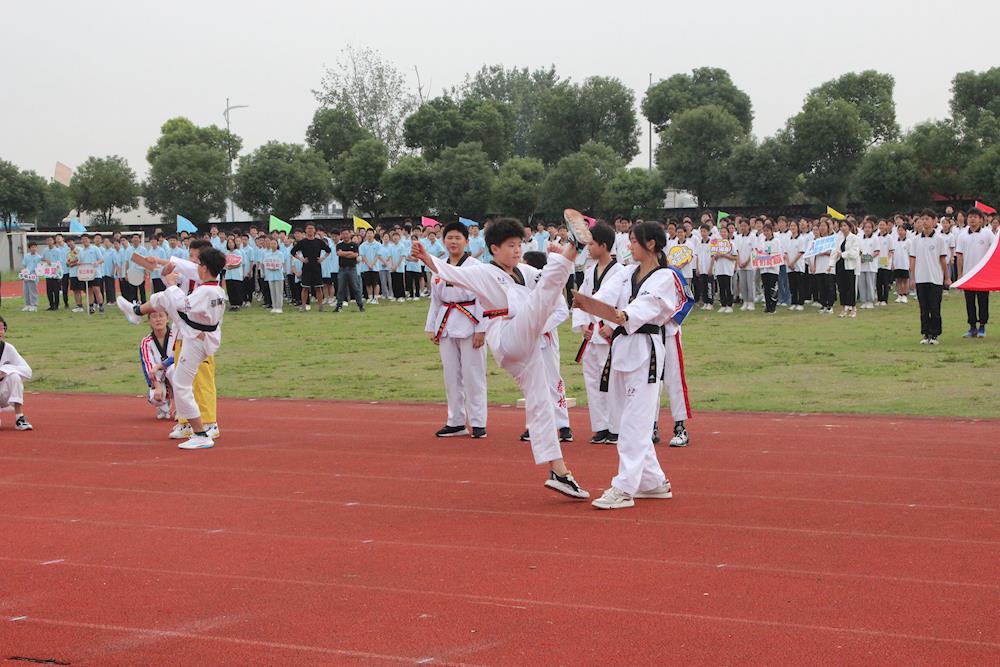 7d7f4b1f7cd04873b1a49c88b8c4a650.JPG 7d7f4b1f7cd04873b1a49c88b8c4a650.JPG