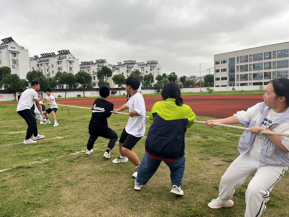 f93019690f4c4d358864f9a796f79975.jpg f93019690f4c4d358864f9a796f79975.jpg