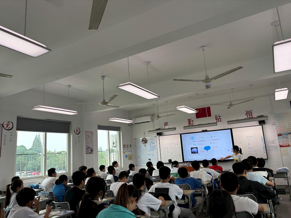 2f8649789229484a9d53e981068b2c2c.jpg 2f8649789229484a9d53e981068b2c2c.jpg