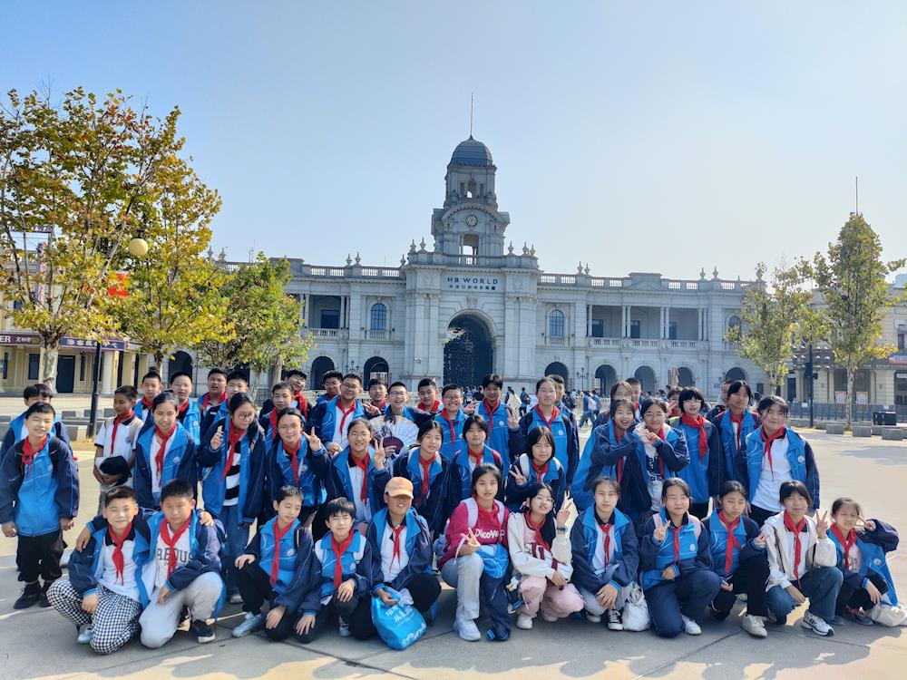 e4901ec4dfab44efa35dadd4d33f52d1.jpg e4901ec4dfab44efa35dadd4d33f52d1.jpg