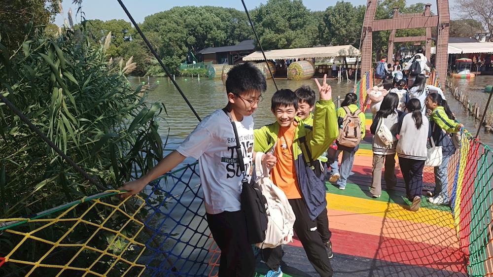 c66fcb6b814341c08081c23030e1850f.jpg c66fcb6b814341c08081c23030e1850f.jpg