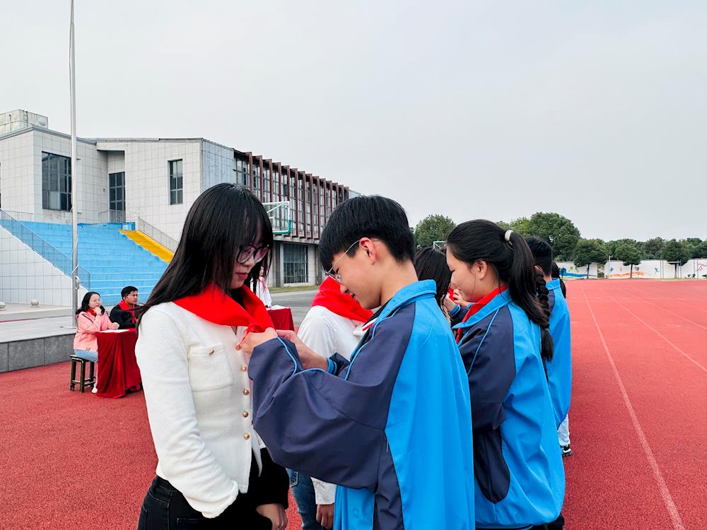 ccdbdd87e6df4a9e9b983117f7bc1db4.jpg ccdbdd87e6df4a9e9b983117f7bc1db4.jpg