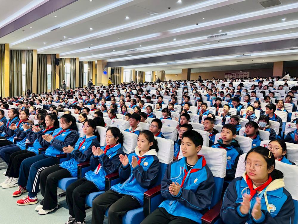 1edeafa3b2404b3eac94143fe28ec279.jpg 1edeafa3b2404b3eac94143fe28ec279.jpg