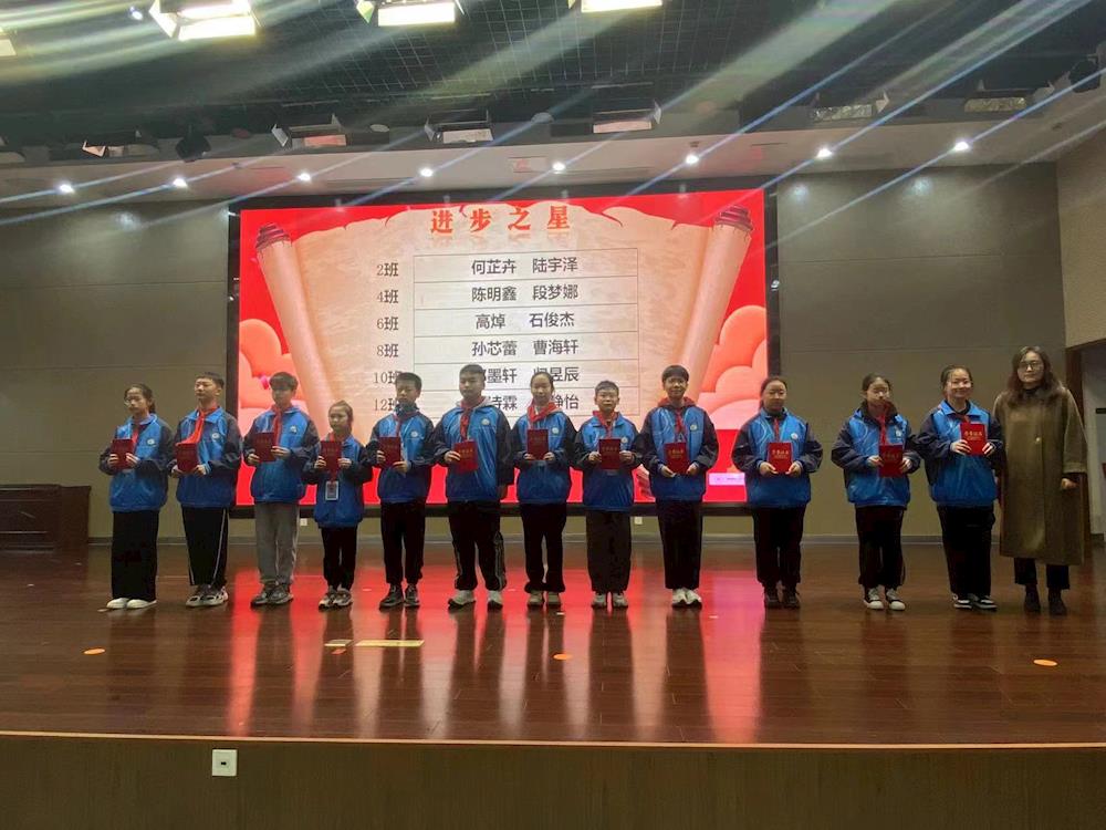 60e64534709640e497b582b33781b552.jpg 60e64534709640e497b582b33781b552.jpg