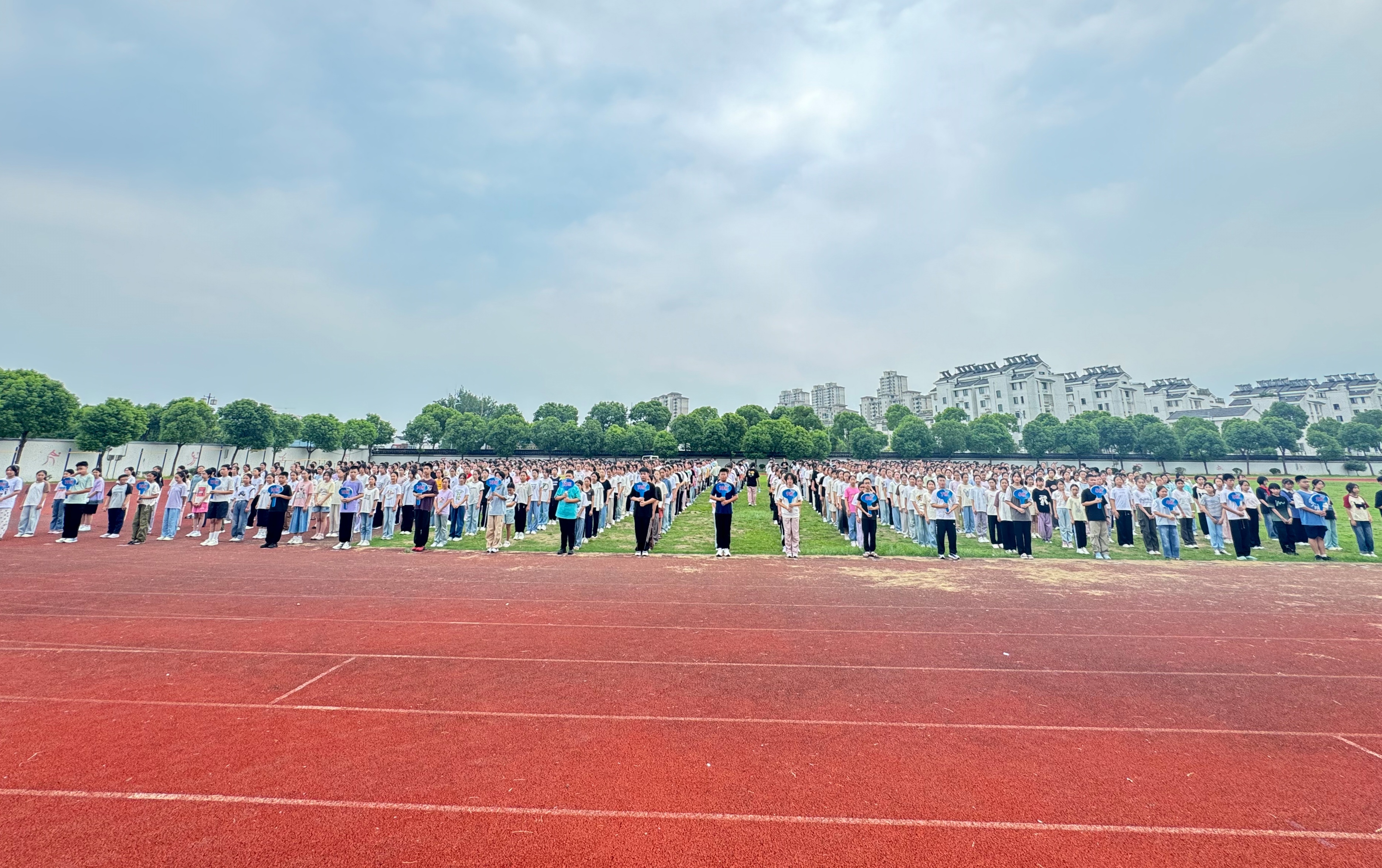 疏散演练，守护校园安全