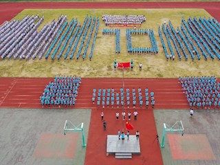 歌唱祖国升国旗仪式